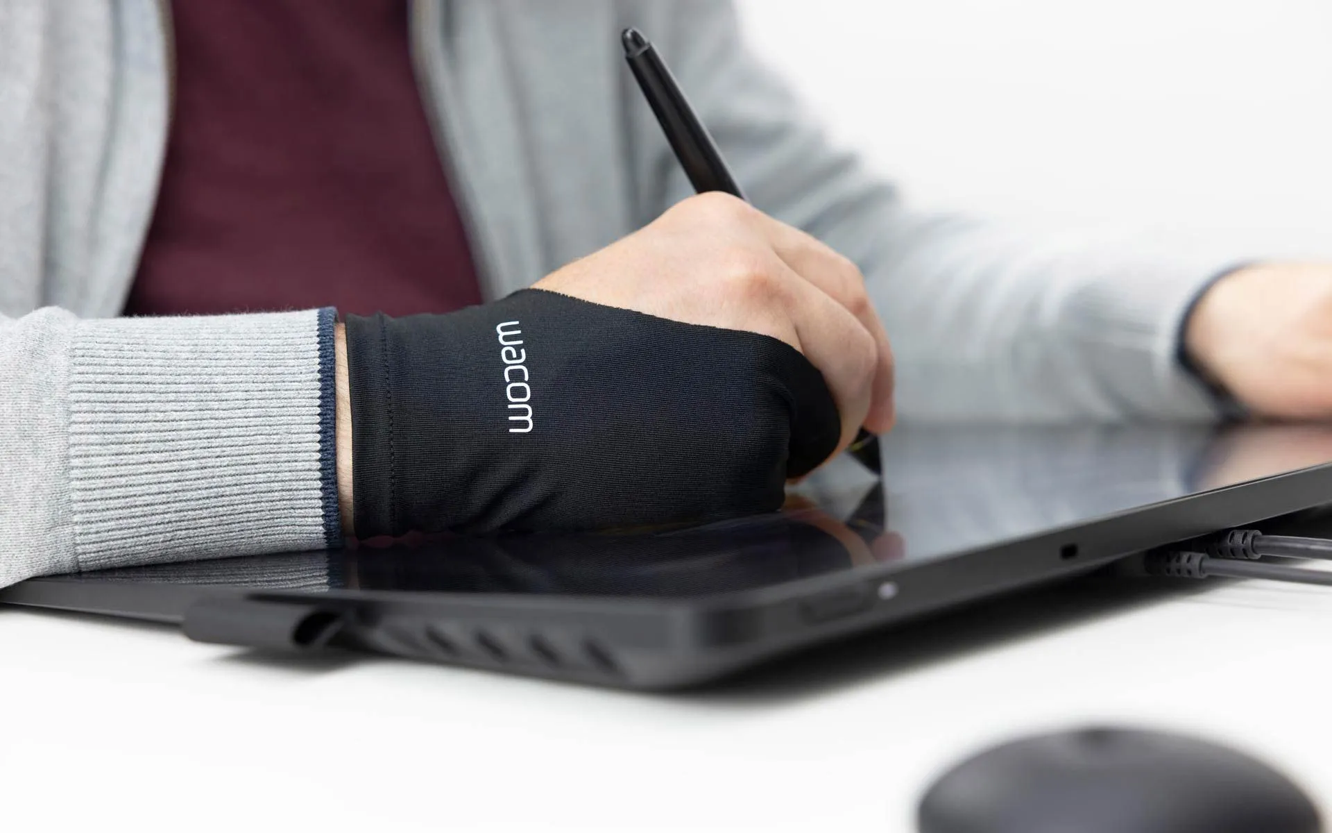 Drawing glove