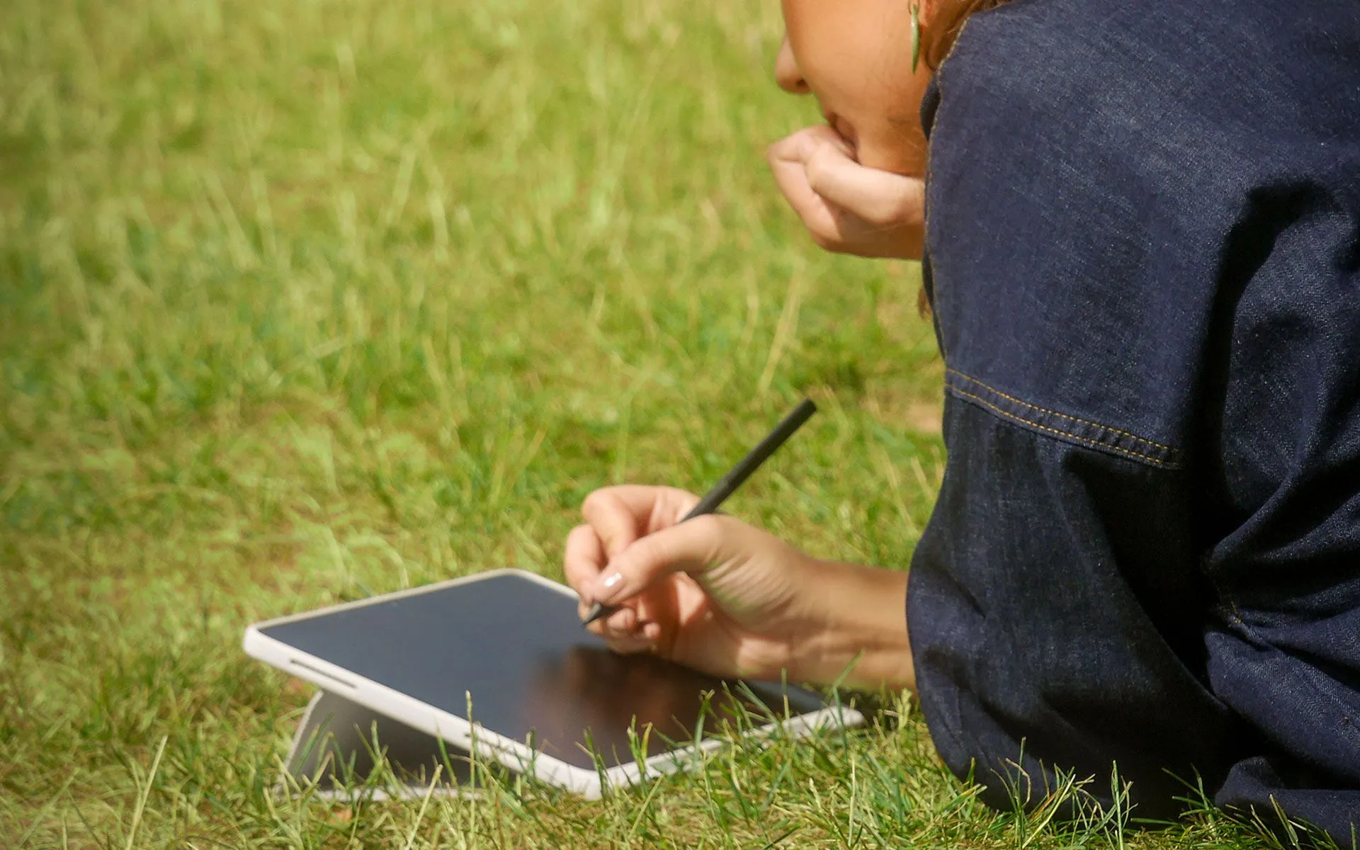 Wacom MovinkPad 11 Case with Stand